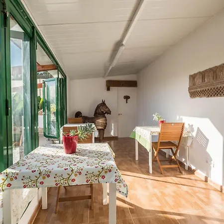 Casa Tabaiba - Perenquen Holiday home